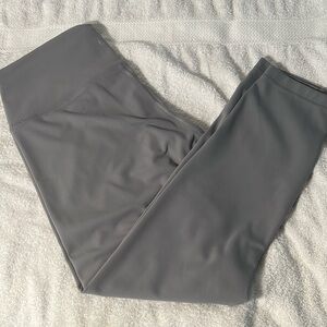 Lululemon size 14 rhino grey 23” leggings